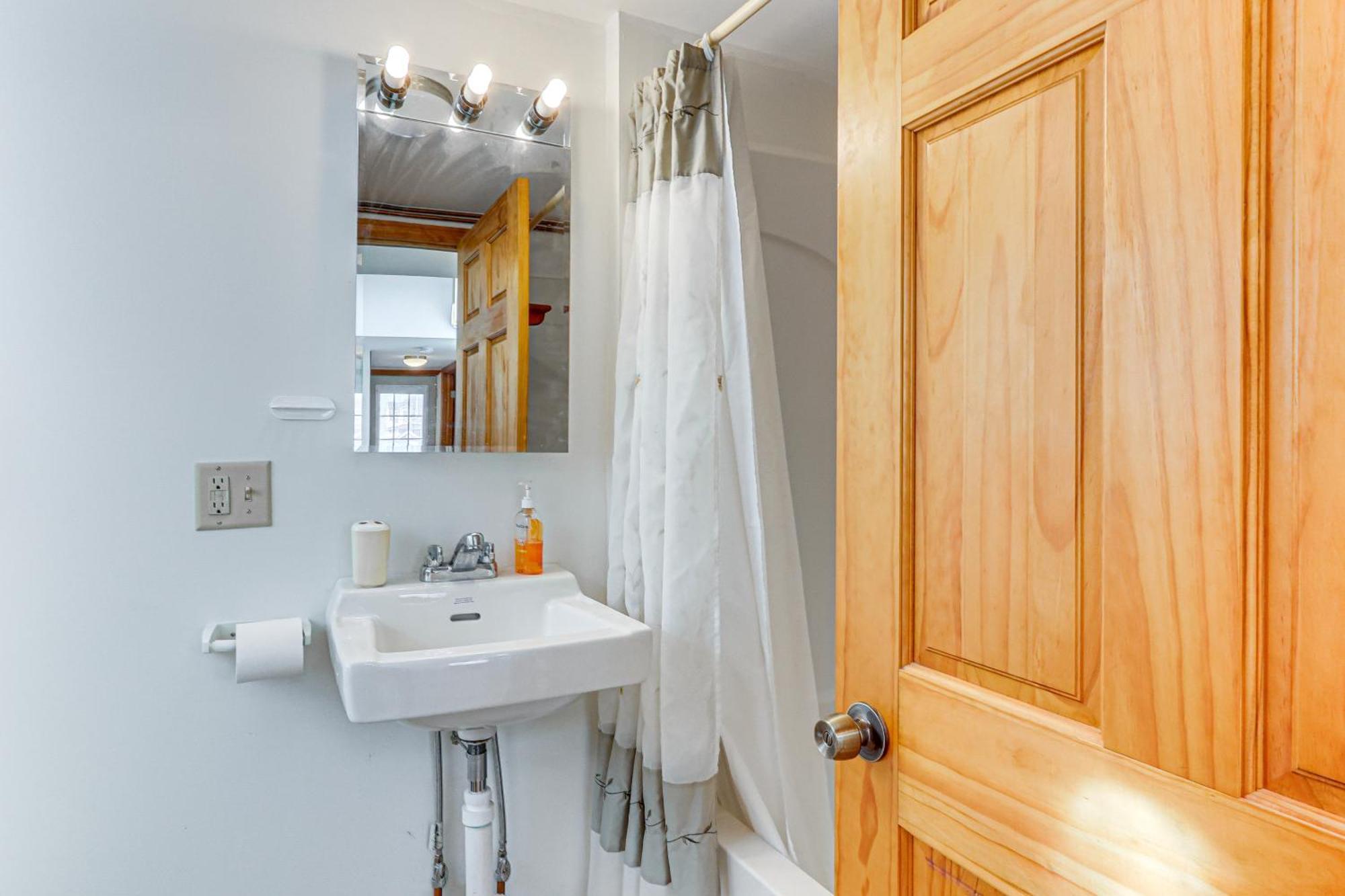 Charming Old Lyme Cottage, Steps To Private Beach! Dış mekan fotoğraf